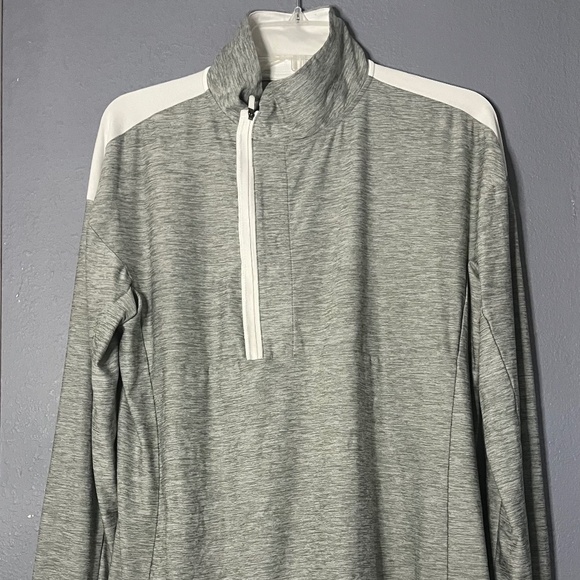 Under Armour  Hotshot Pullover Women’s Medium Loose Long Sleeve 1/4 Zip Pullover - Picture 1 of 9